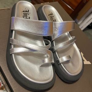 Von D limited Edition Metallic